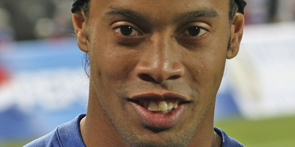 Ronaldinho releases rap single